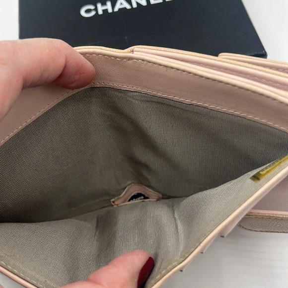 Chanel Portefeuill Double Compact Wallet - Picture 10 of 14